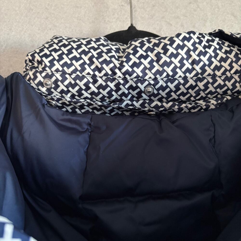 Tory Burch Sport XL Cropped Performance Satin Diagonal T Down Puffer Jacket NWT - Picture 5 of 11